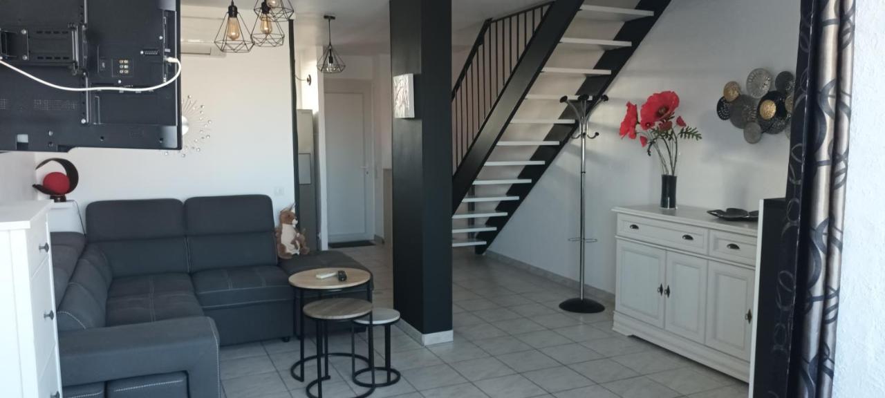 Le Queirele Apartment Льо Лаванду Екстериор снимка